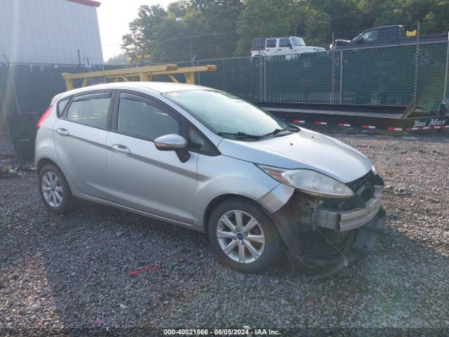  Salvage Ford Fiesta