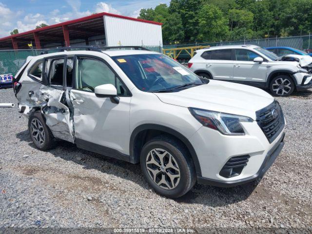  Salvage Subaru Forester