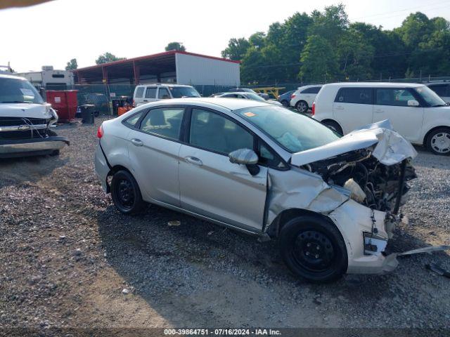  Salvage Ford Fiesta