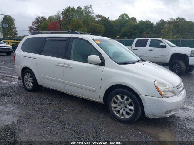  Salvage Kia Sedona