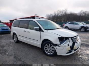  Salvage Chrysler Town & Country