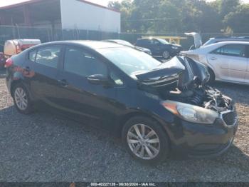  Salvage Kia Forte