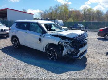  Salvage Mitsubishi Outlander