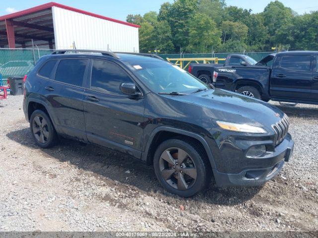  Salvage Jeep Cherokee