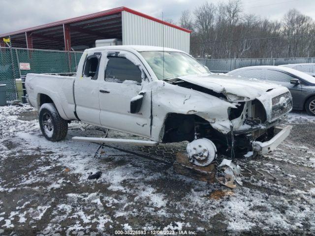  Salvage Toyota Tacoma