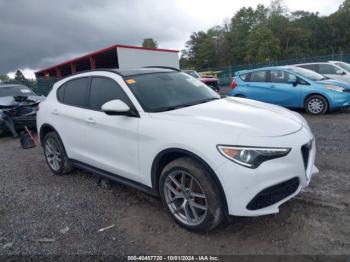  Salvage Alfa Romeo Stelvio