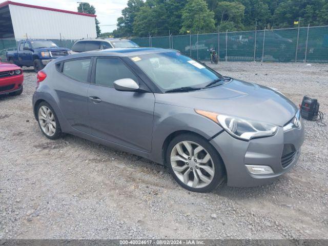  Salvage Hyundai VELOSTER