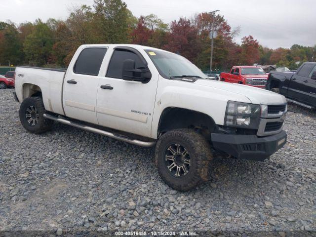  Salvage Chevrolet Silverado 2500