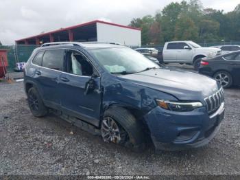  Salvage Jeep Cherokee