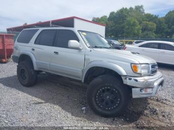  Salvage Toyota 4Runner