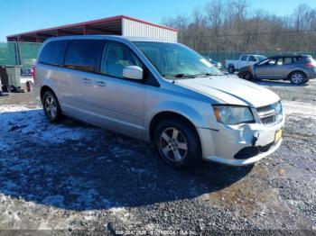  Salvage Dodge Grand Caravan