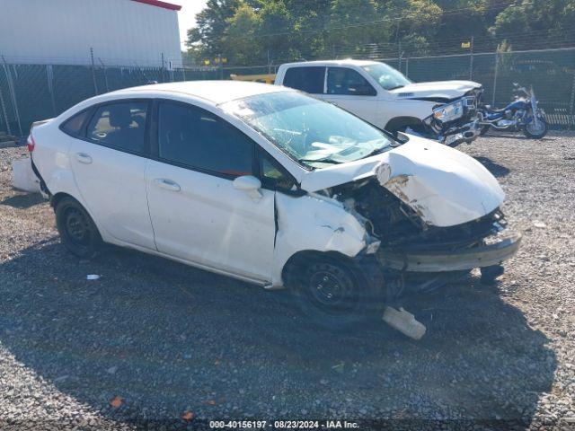  Salvage Ford Fiesta