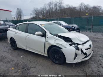  Salvage Toyota Prius