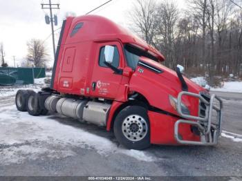  Salvage Freightliner New Cascadia 126