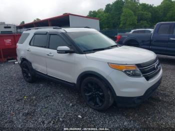  Salvage Ford Explorer