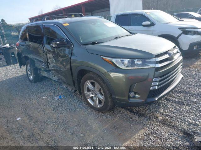  Salvage Toyota Highlander