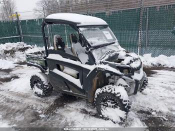  Salvage John Deere Deer Gator R