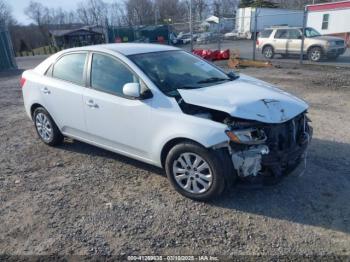  Salvage Kia Forte