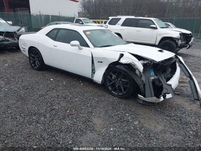  Salvage Dodge Challenger