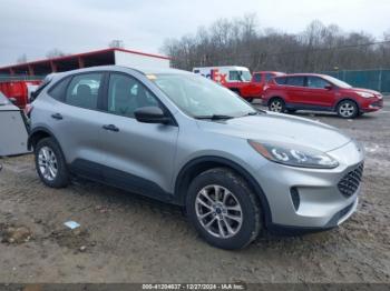  Salvage Ford Escape