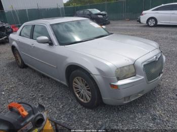  Salvage Chrysler 300