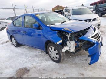  Salvage Nissan Versa