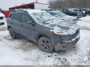  Salvage Jeep Cherokee