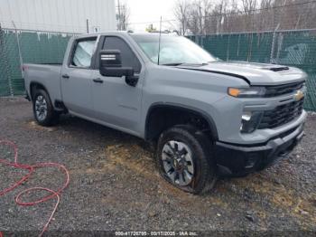  Salvage Chevrolet Silverado 2500