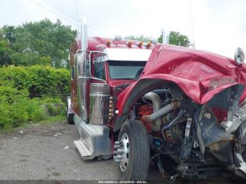  Salvage Peterbilt 389