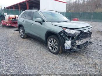  Salvage Toyota RAV4