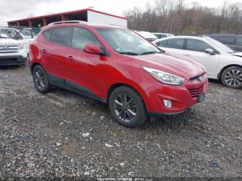  Salvage Hyundai TUCSON