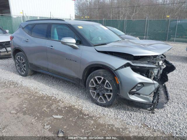  Salvage Chevrolet Blazer