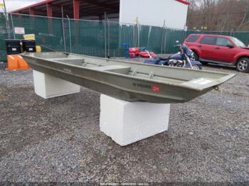  Salvage Smk Boat