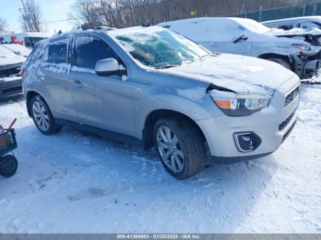  Salvage Mitsubishi Outlander