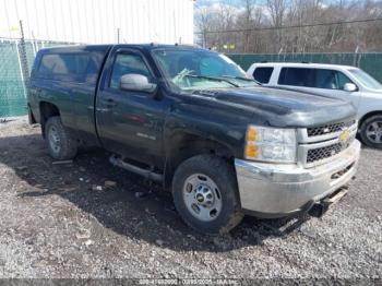 Salvage Chevrolet Silverado 2500