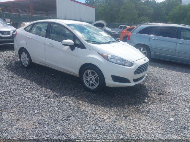  Salvage Ford Fiesta