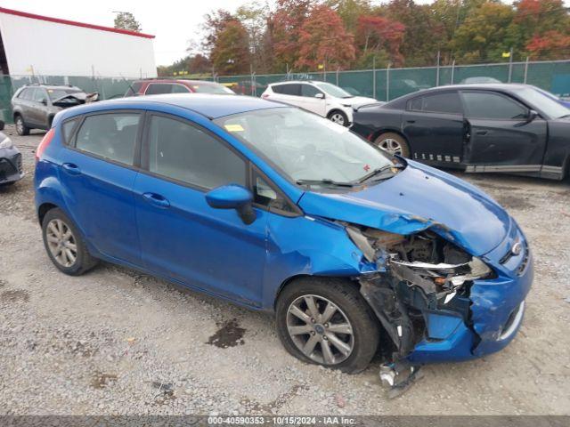  Salvage Ford Fiesta
