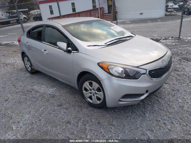  Salvage Kia Forte
