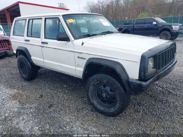 Salvage Jeep Cherokee