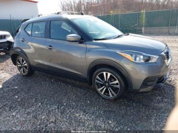  Salvage Nissan Kicks