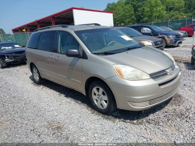  Salvage Toyota Sienna