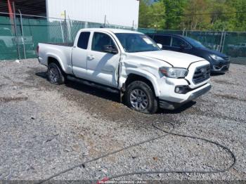  Salvage Toyota Tacoma