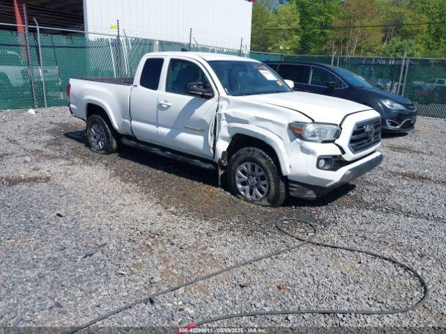  Salvage Toyota Tacoma