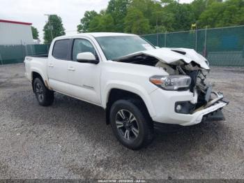  Salvage Toyota Tacoma