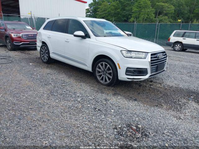  Salvage Audi Q7