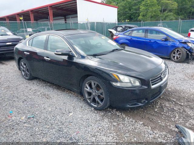  Salvage Nissan Maxima
