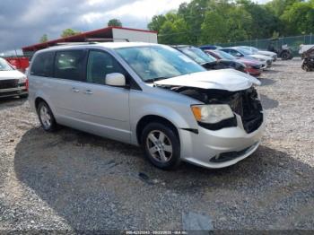  Salvage Dodge Grand Caravan