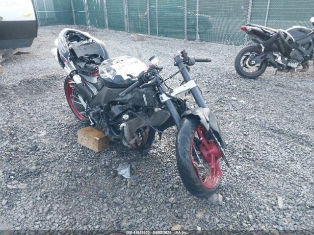  Salvage Kawasaki Zx1000