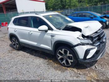  Salvage Volkswagen Taos