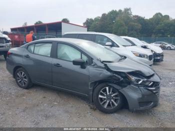  Salvage Nissan Versa